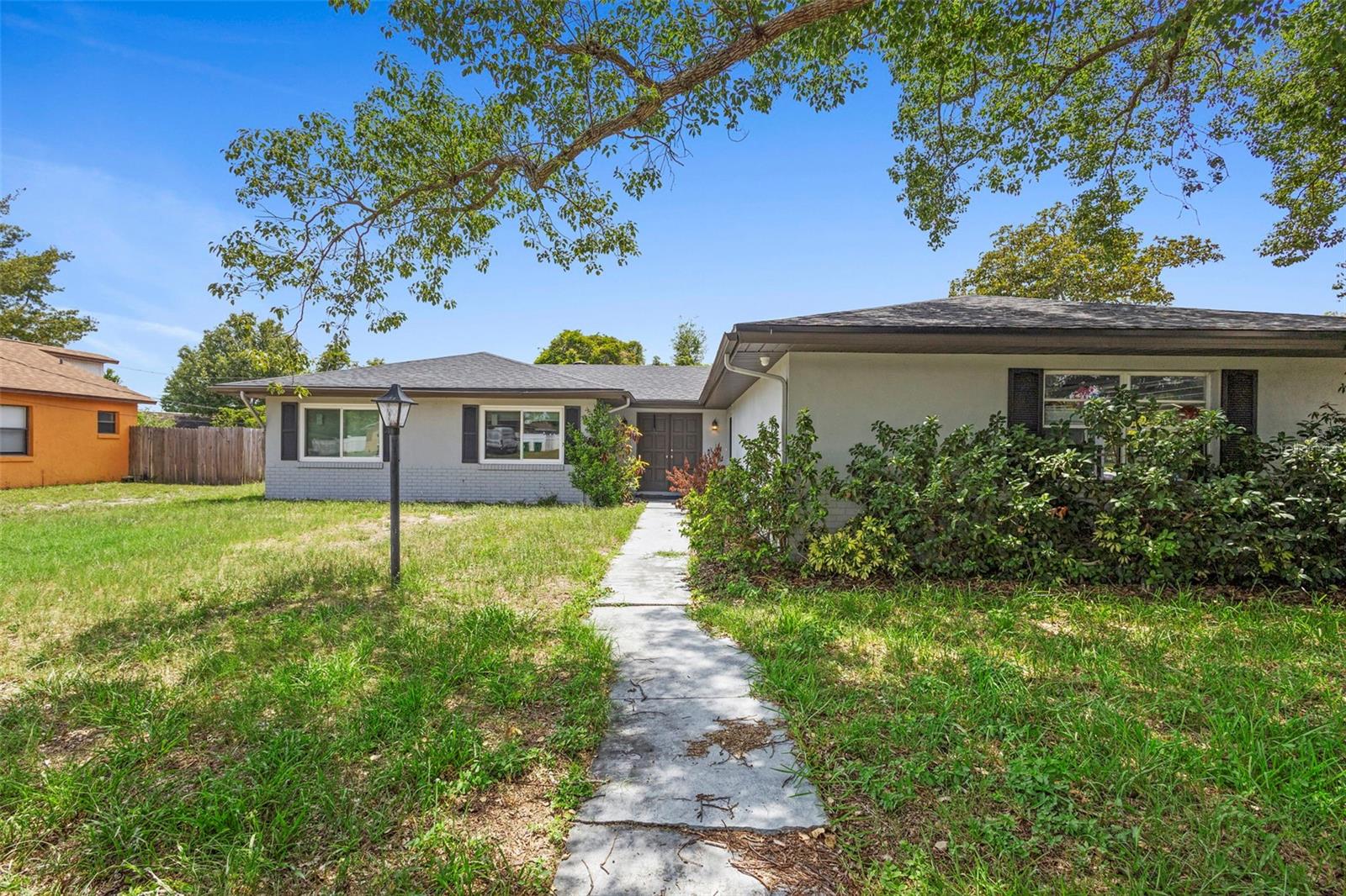 Image 4 of 43 For 1101 Abagail Drive