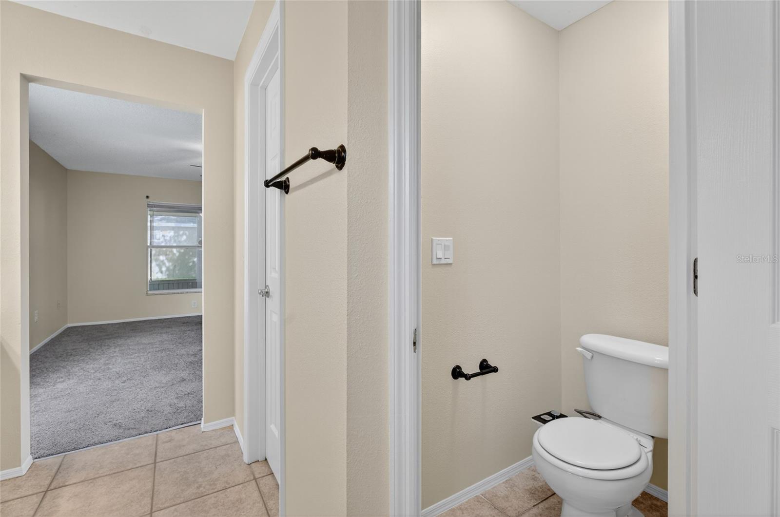 Image 15 of 46 For 1358 Sassafras Avenue