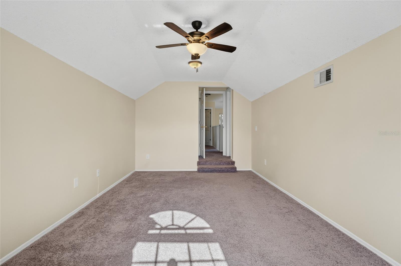 Image 25 of 46 For 1358 Sassafras Avenue
