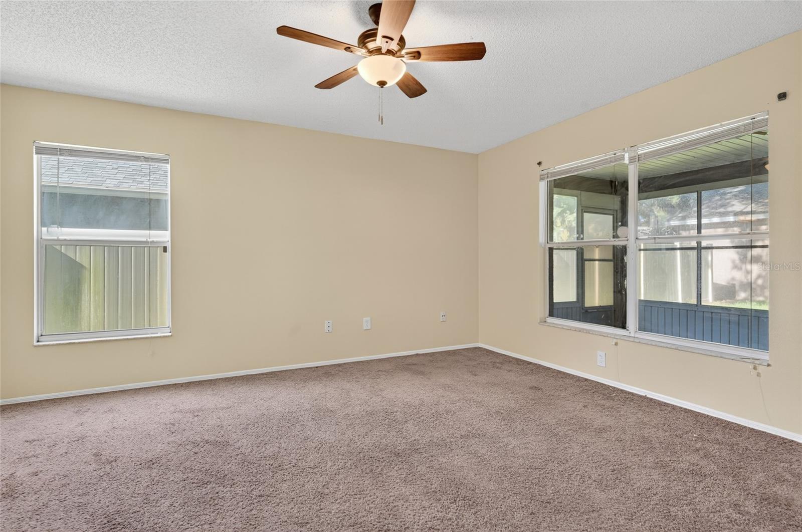Image 42 of 46 For 1358 Sassafras Avenue