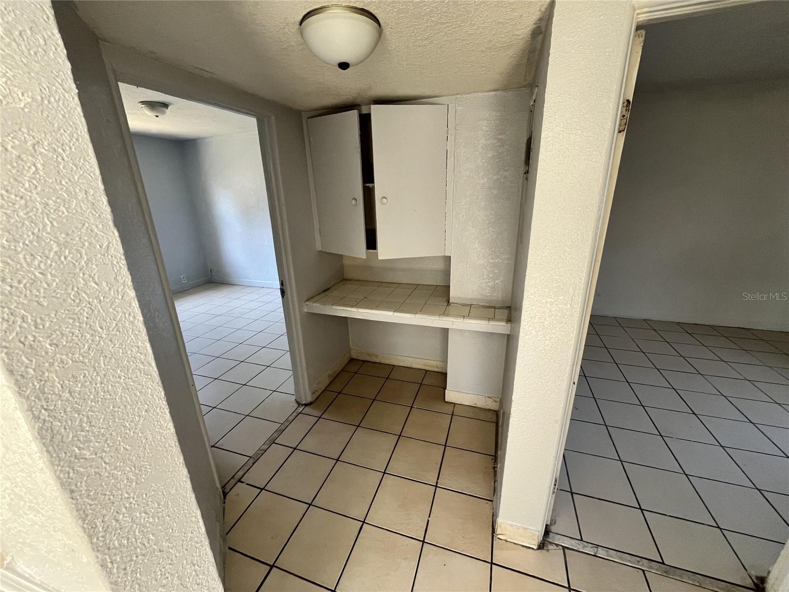 Image 6 of 9 For 1032 18th Street 2