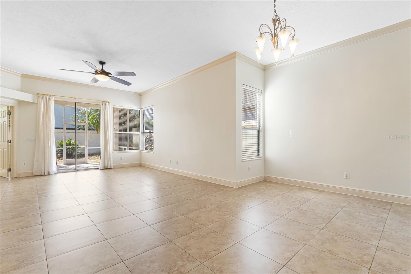 Image 9 of 49 For 14447 Windchime Lane