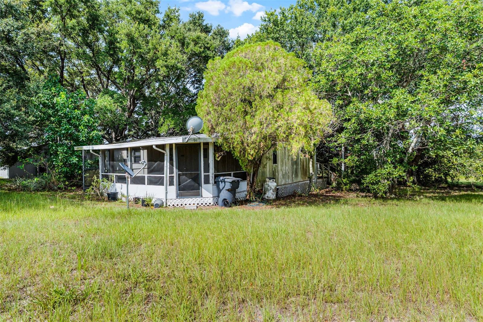 Image 6 of 39 For 7500 Lake Lowery Road