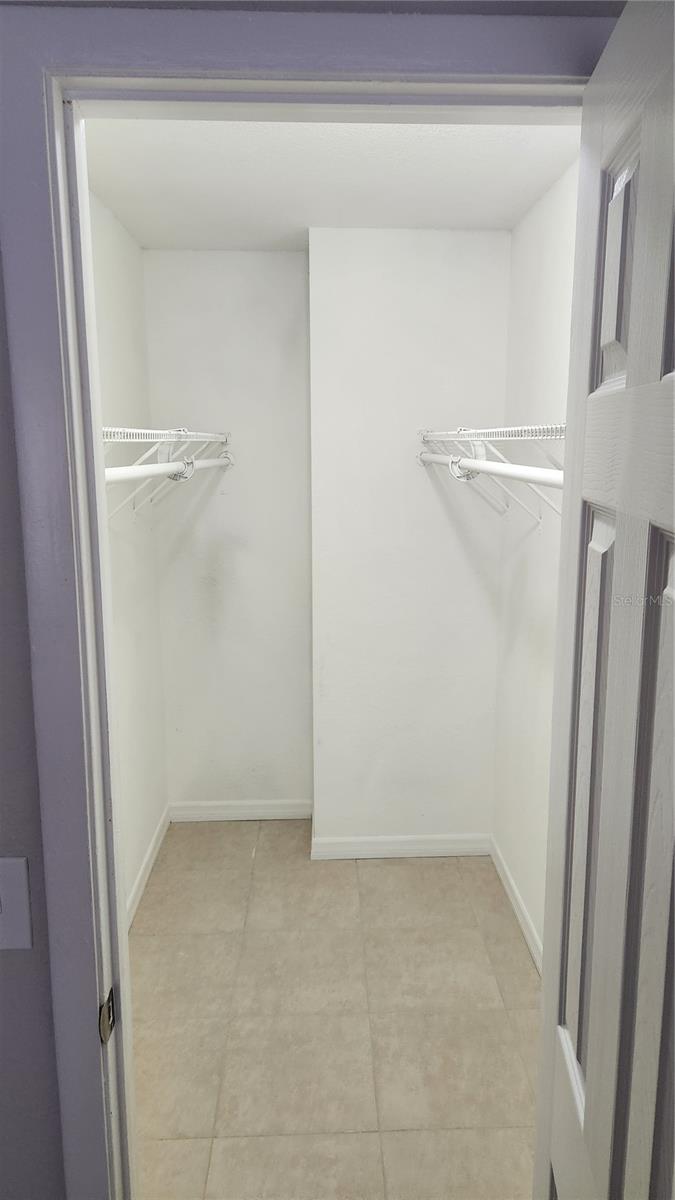 Image 3 of 4 For 4864 Stony Brook Lane