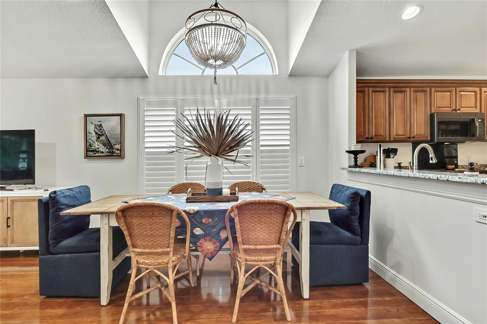 Image 10 of 45 For 11956 Blue Bayou Court 351