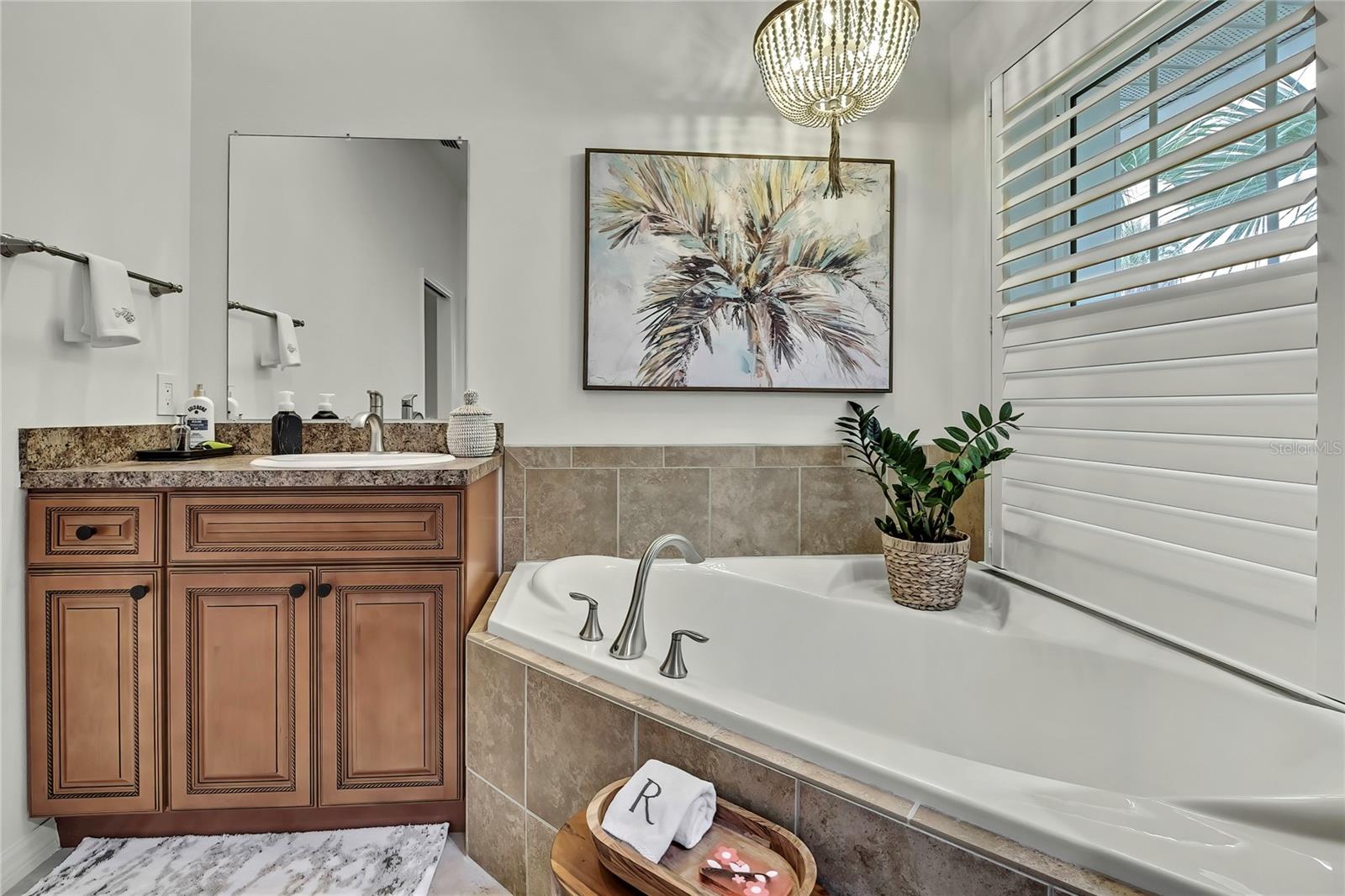 Image 25 of 45 For 11956 Blue Bayou Court 351