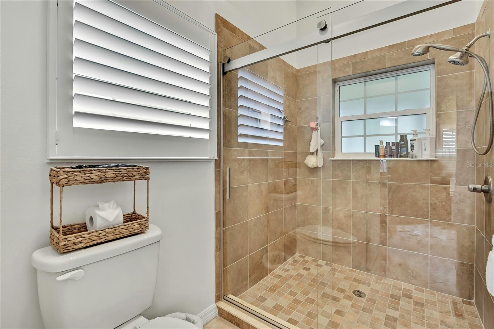 Image 27 of 45 For 11956 Blue Bayou Court 351