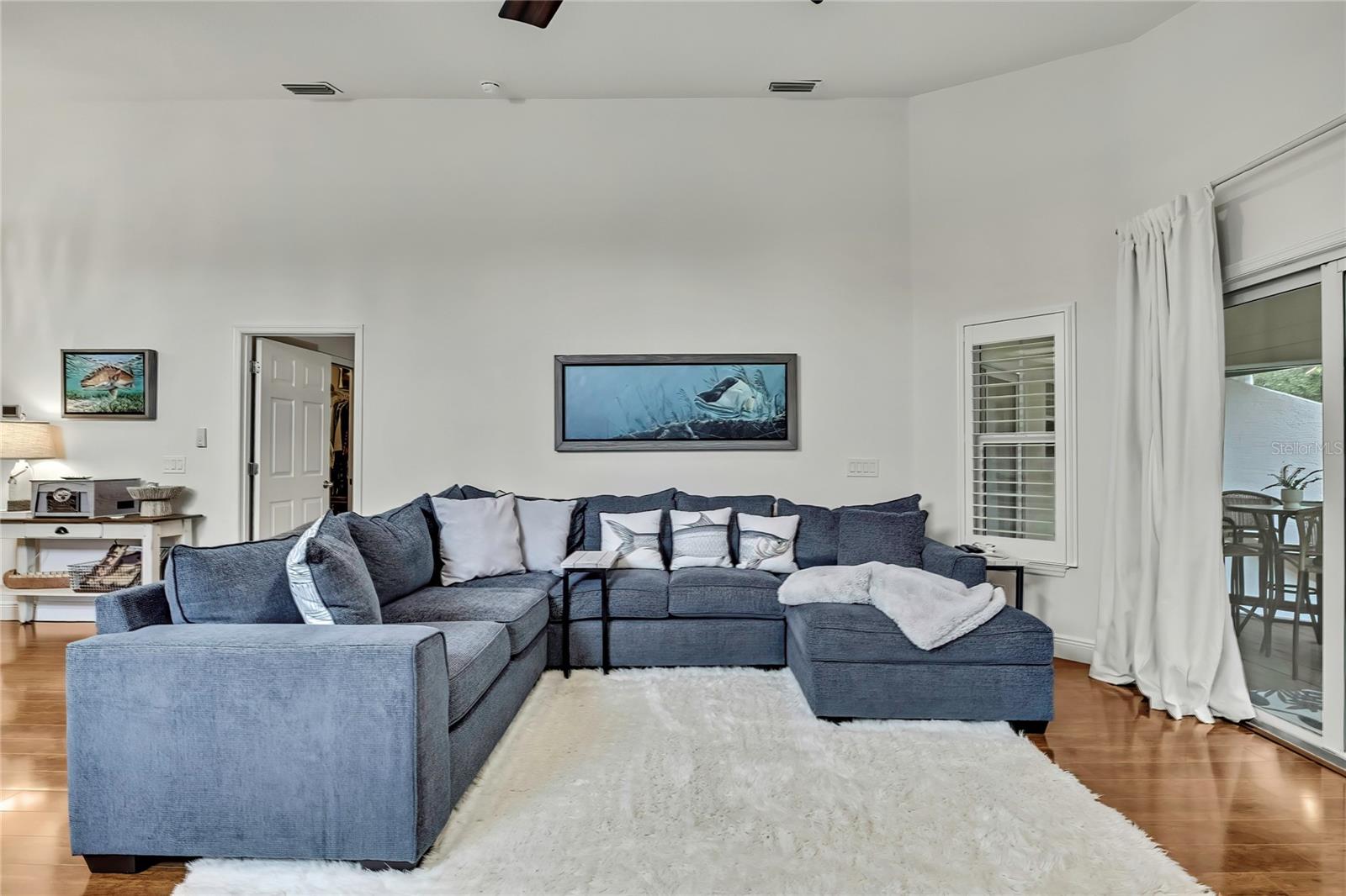 Image 7 of 45 For 11956 Blue Bayou Court 351
