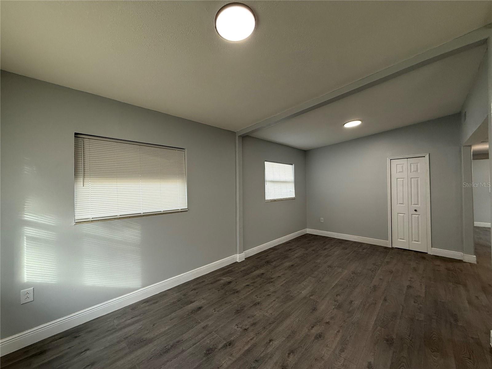Image 10 of 22 For 907 Kimball Drive