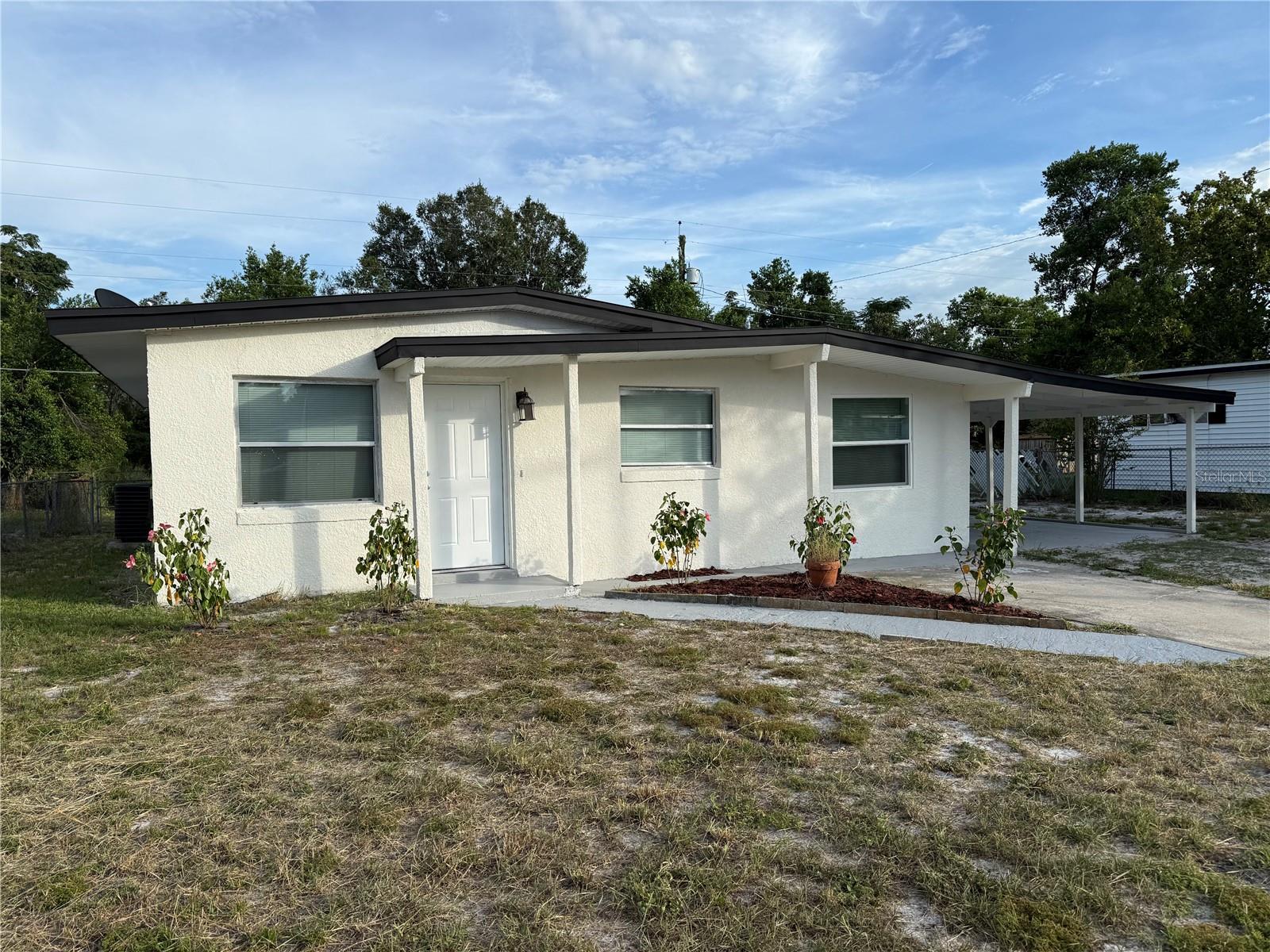Image 2 of 22 For 907 Kimball Drive