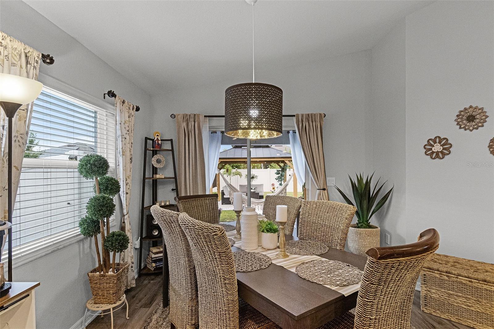 Image 14 of 28 For 475 Monticelli Drive