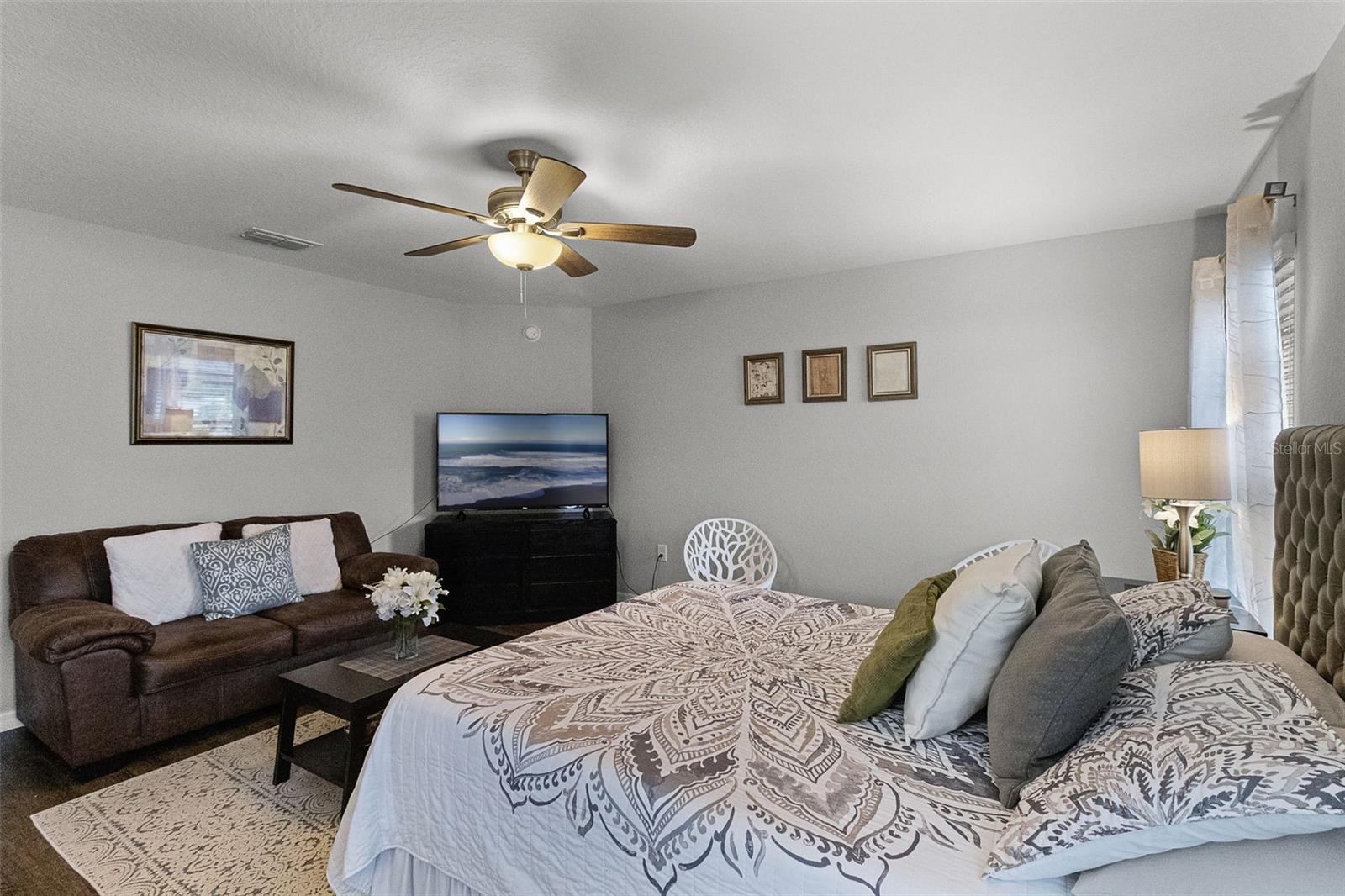 Image 17 of 28 For 475 Monticelli Drive