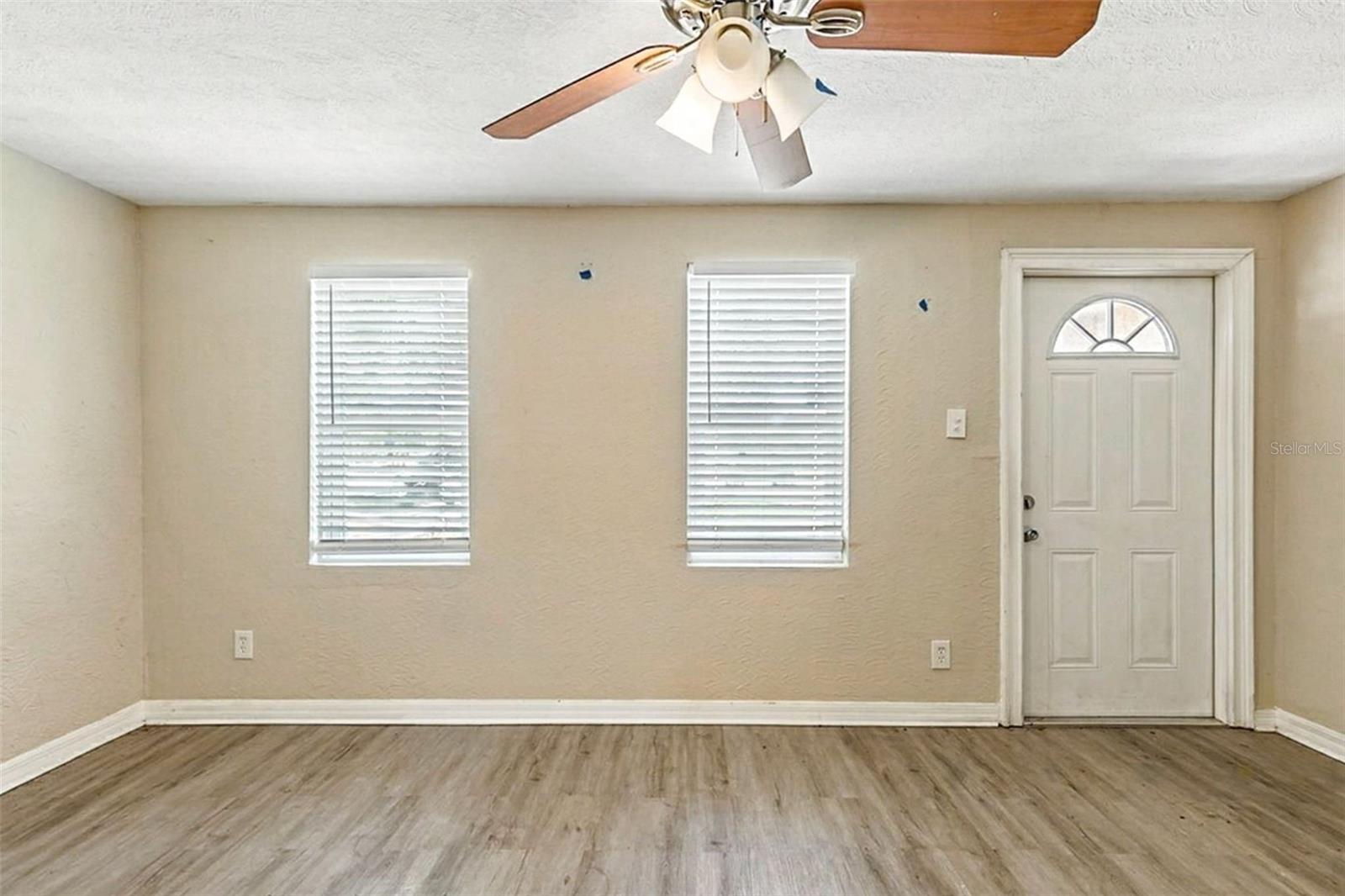 Image 4 of 37 For 6005 30th Street