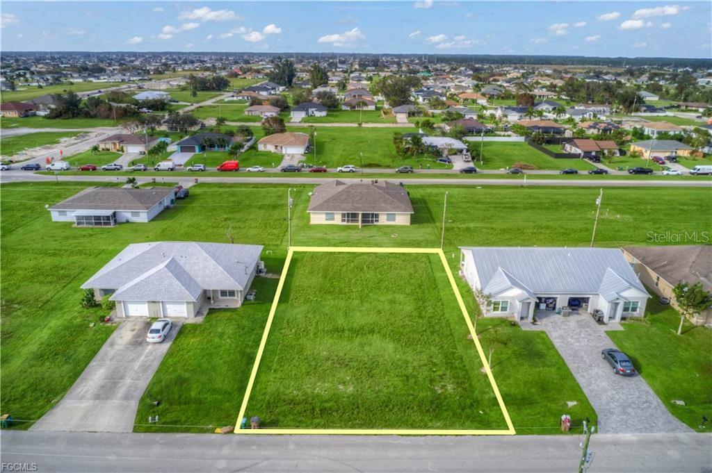 Details for 833 15th Lane, CAPE CORAL, FL 33909