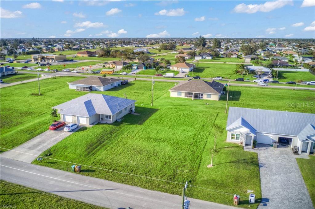Image 10 of 12 For 833 15th Lane