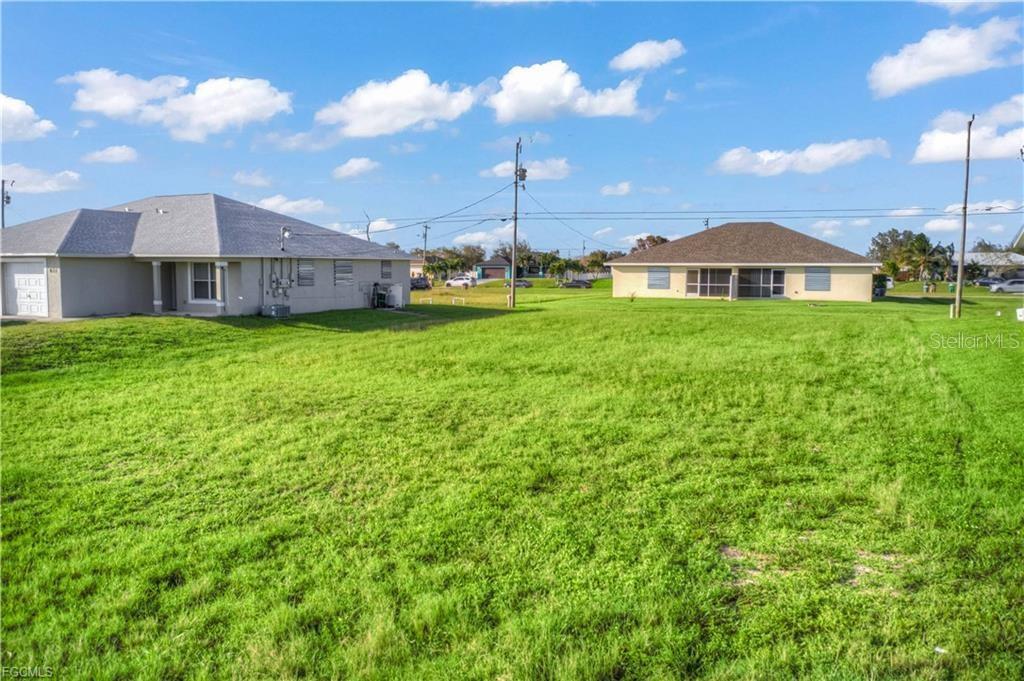 Image 12 of 12 For 833 15th Lane