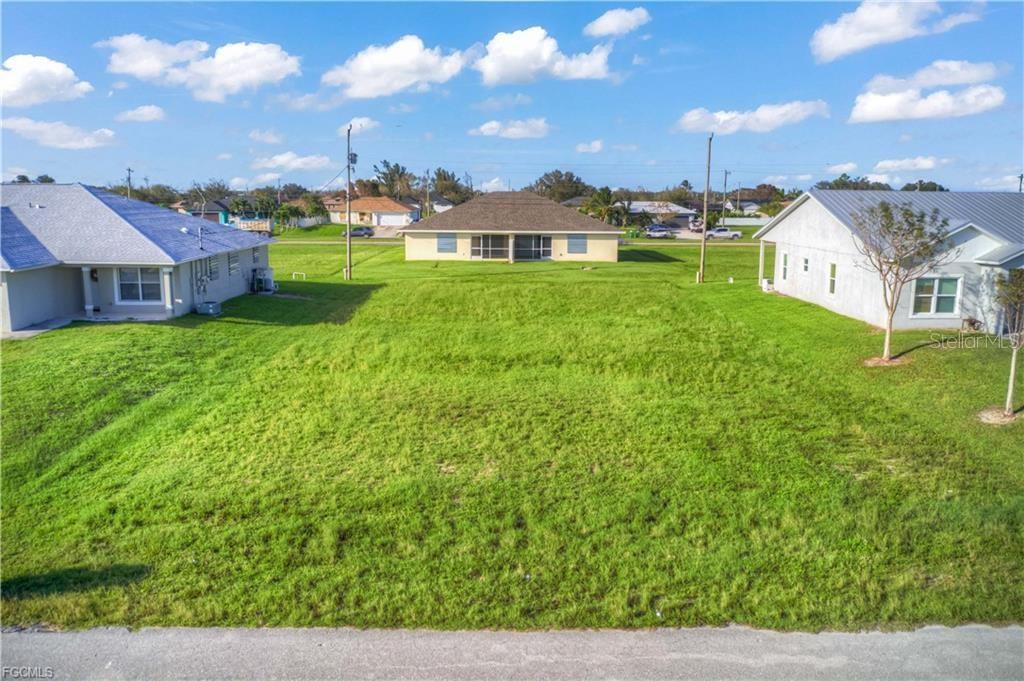 Image 7 of 12 For 833 15th Lane