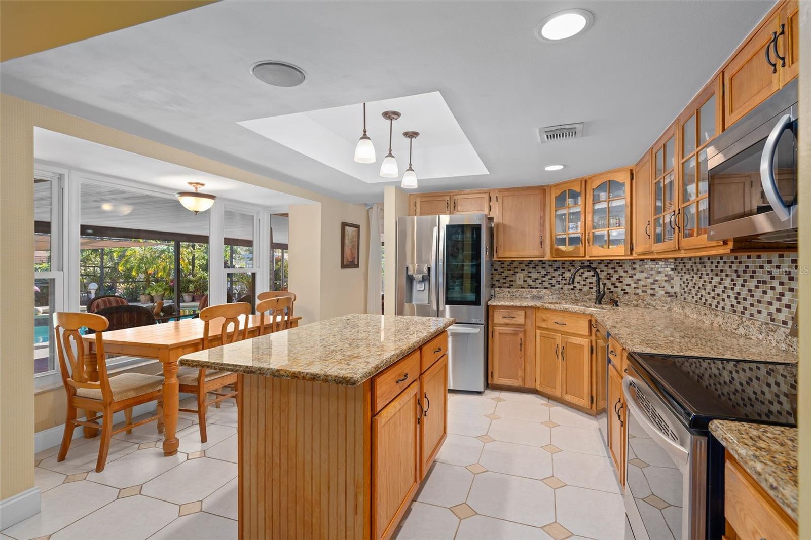 Image 14 of 71 For 9017 Littleton Court