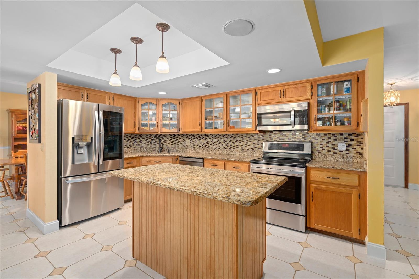 Image 15 of 71 For 9017 Littleton Court