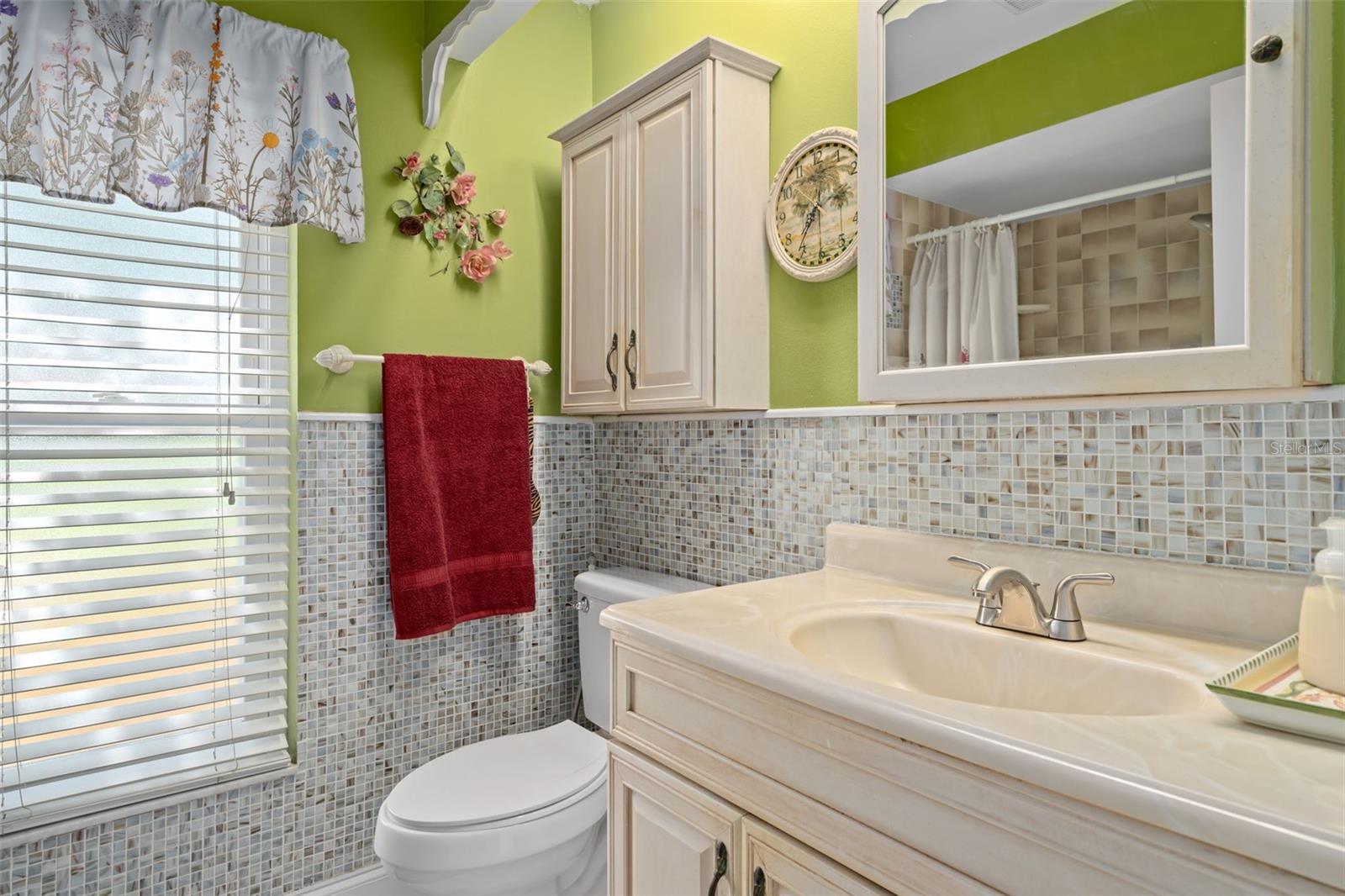 Image 24 of 71 For 9017 Littleton Court
