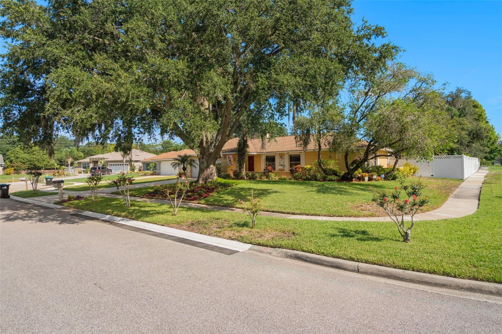 Image 41 of 71 For 9017 Littleton Court