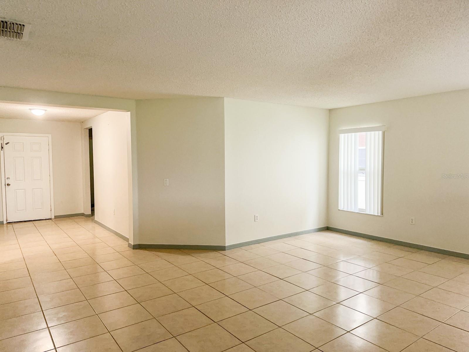 Image 11 of 23 For 416 Janice Kay Place
