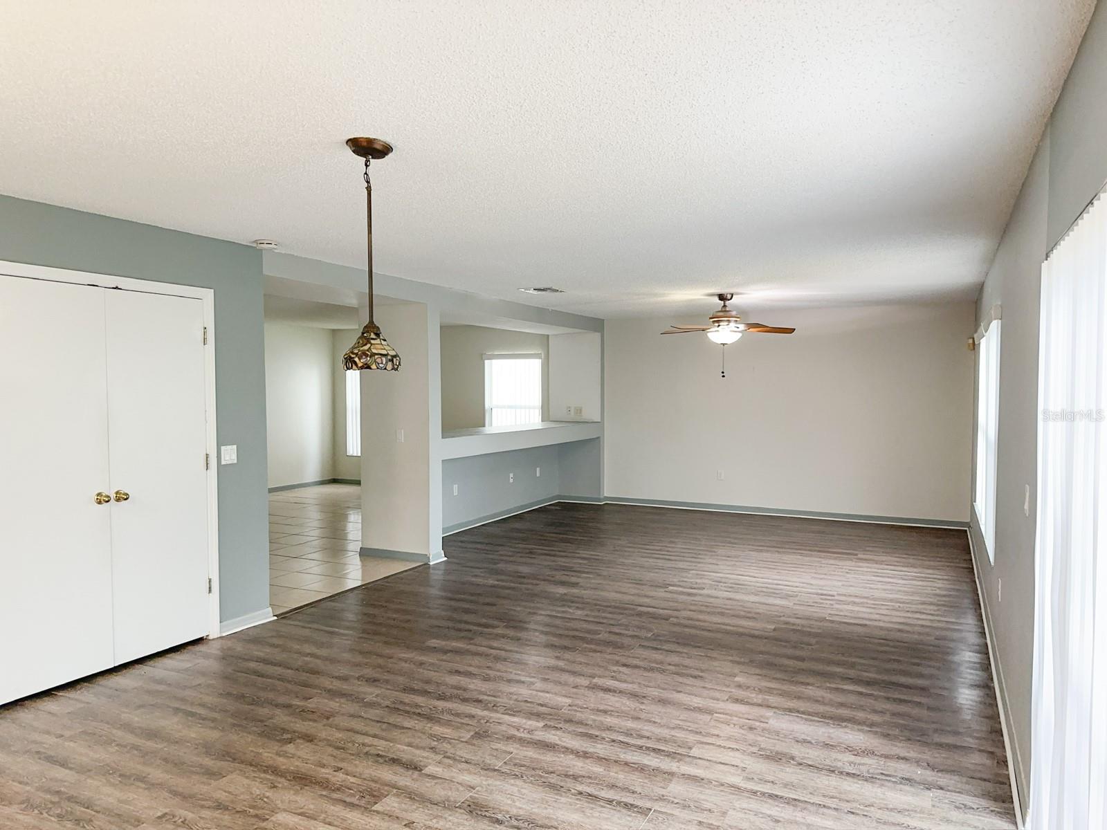Image 3 of 23 For 416 Janice Kay Place