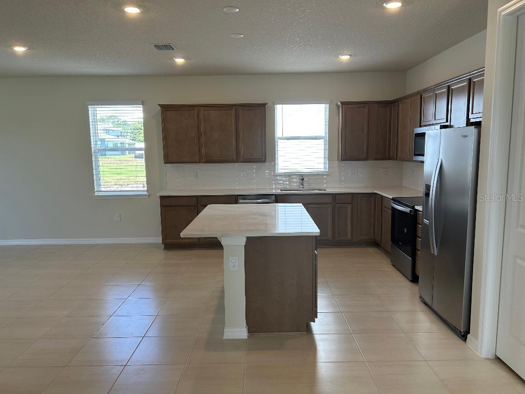 Image 8 of 46 For 5548 Settlingstone Lane