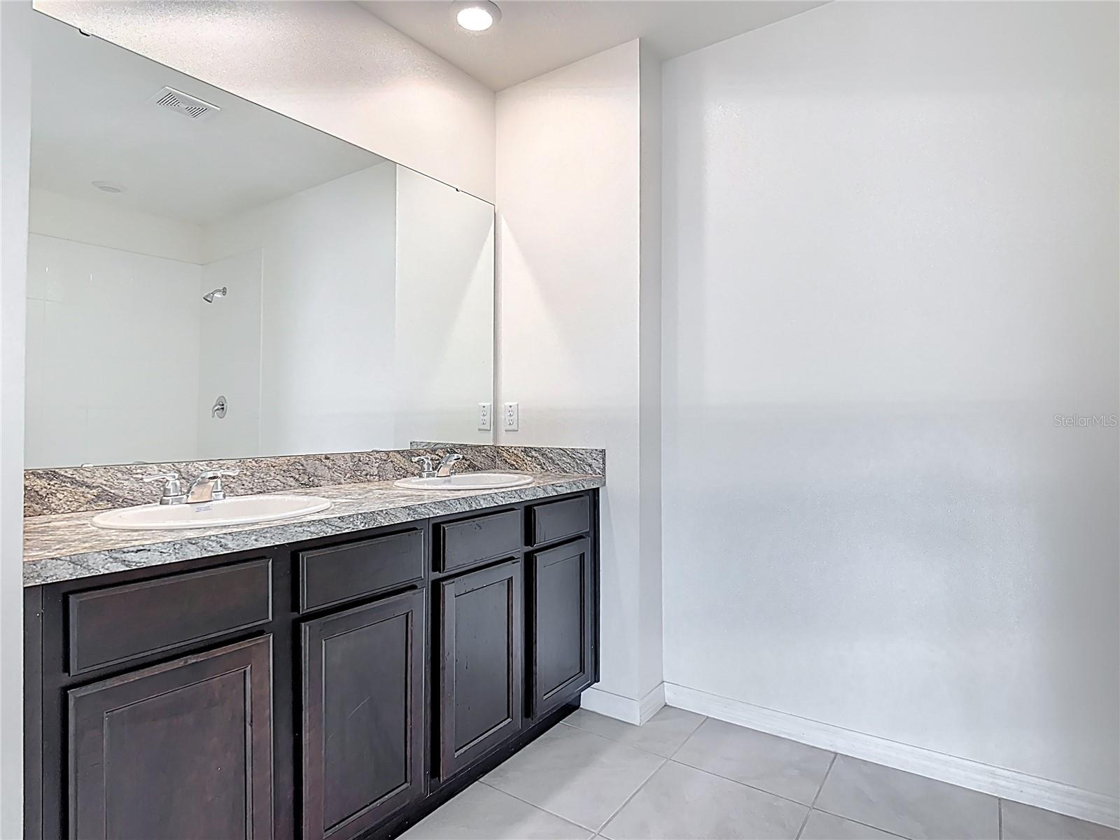 Image 10 of 21 For 1808 Post Oak Drive