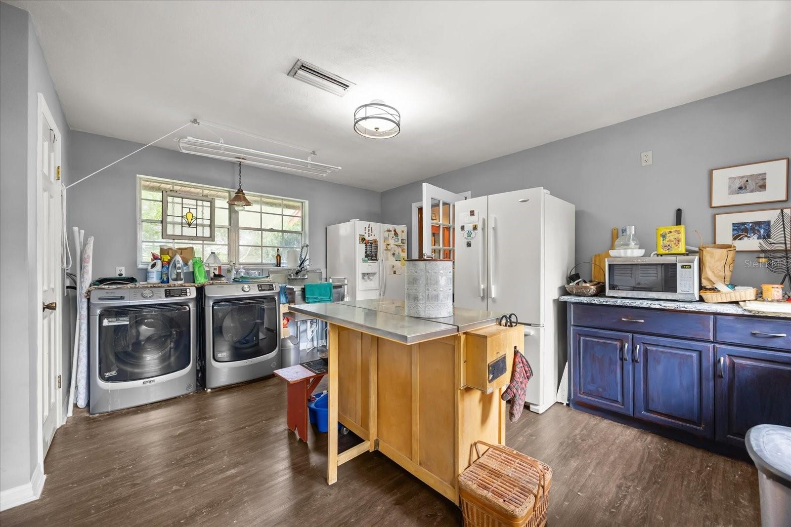 Image 15 of 45 For 295 Frances Circle