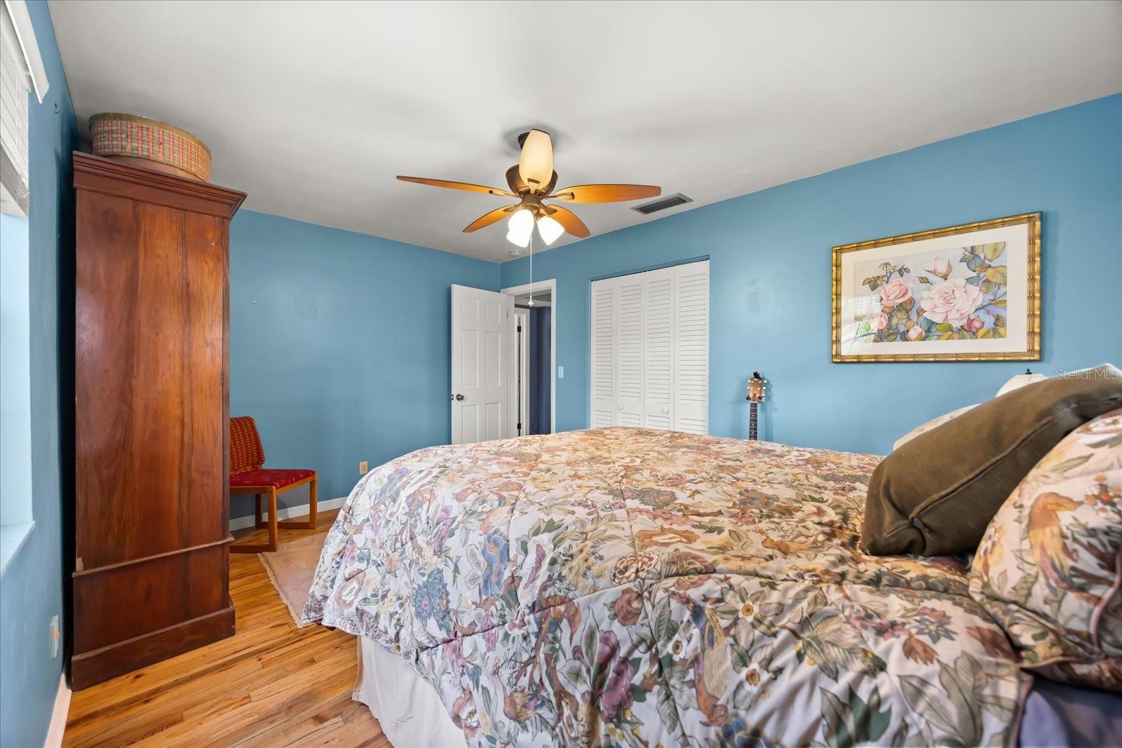 Image 23 of 45 For 295 Frances Circle