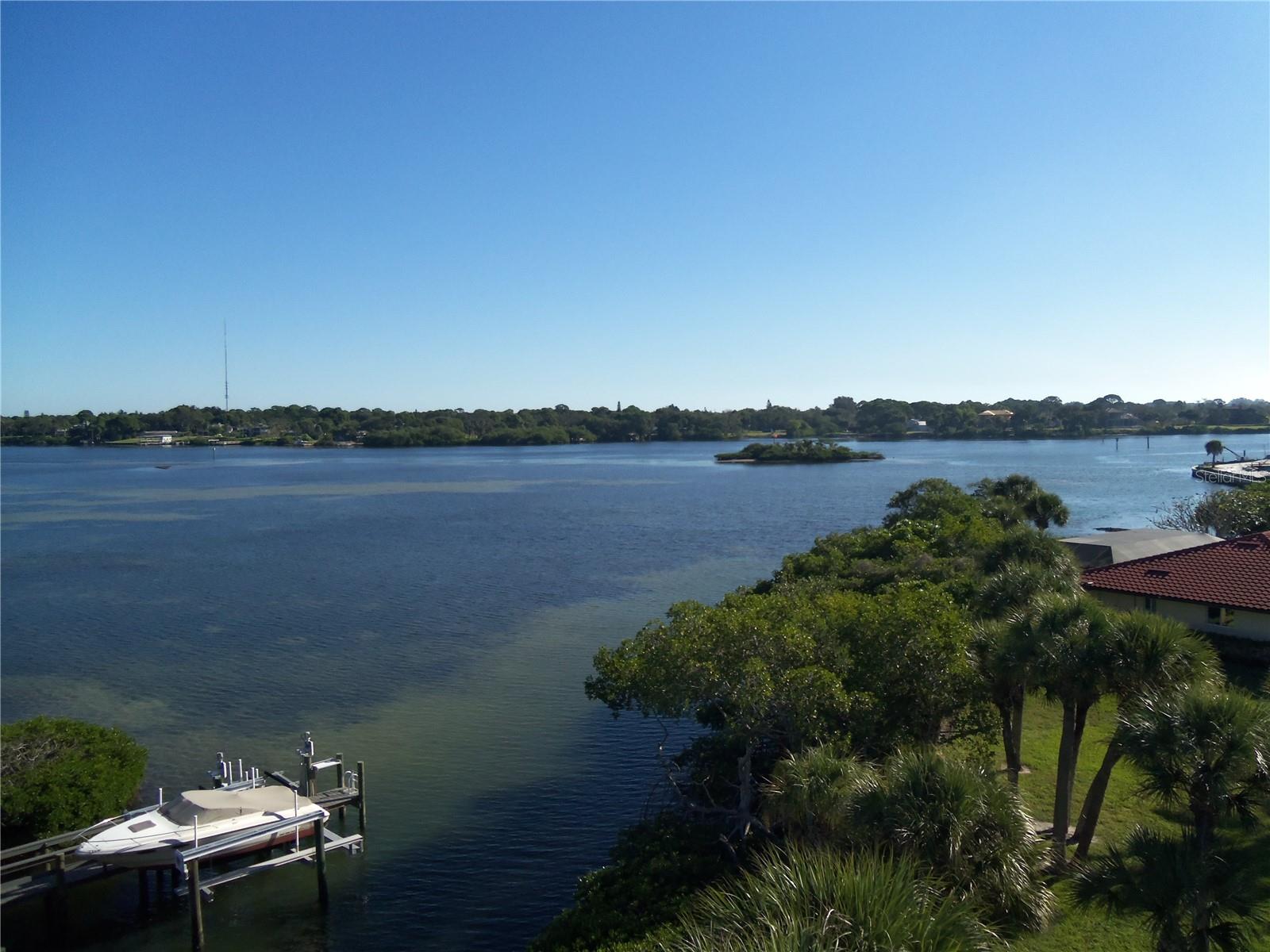 Image 3 of 24 For 1210 Casey Key Road