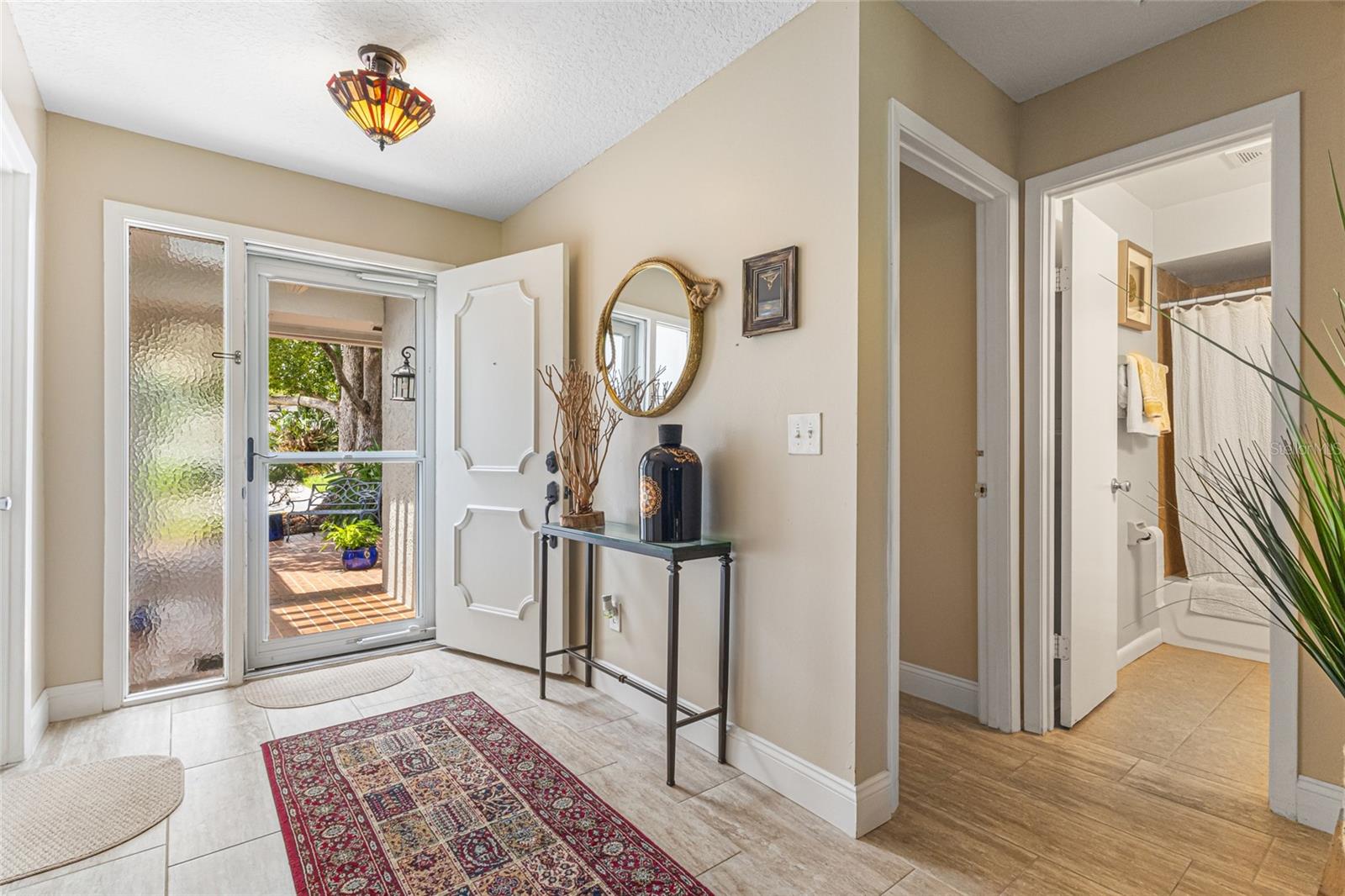 Image 5 of 32 For 6322 Greengate Drive