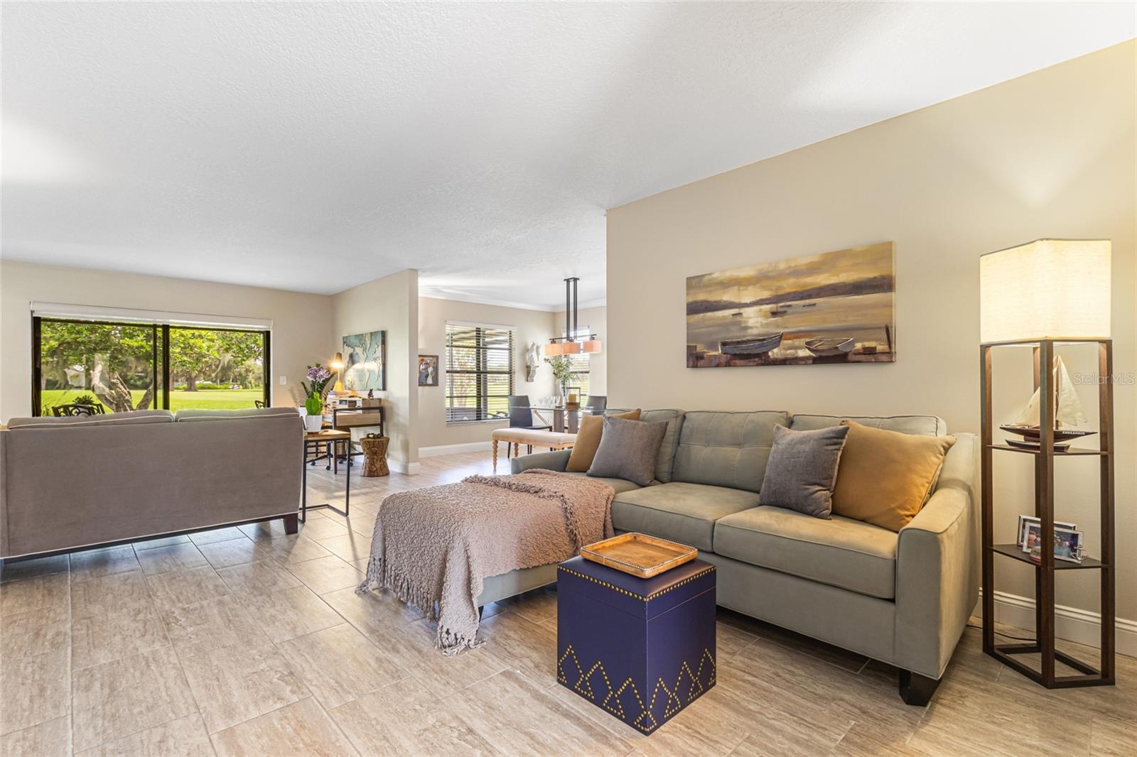 Image 7 of 32 For 6322 Greengate Drive