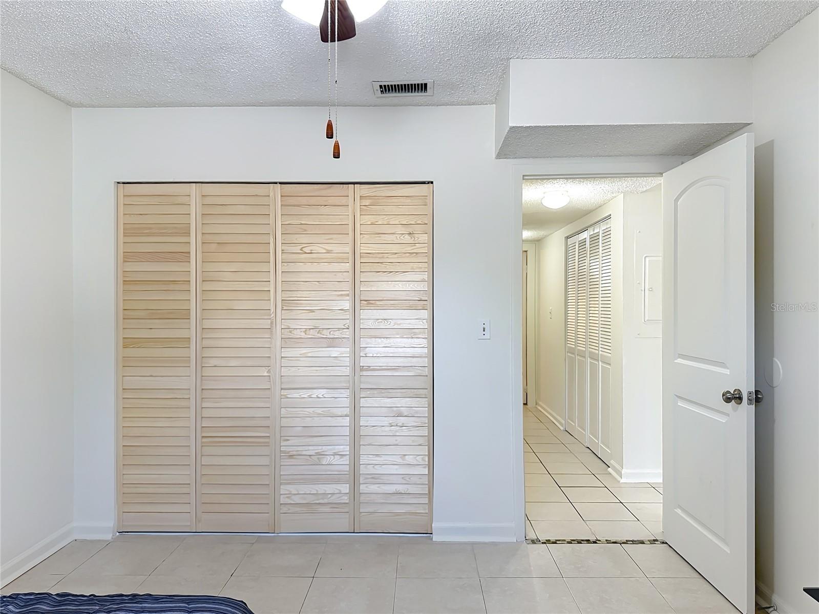 Image 15 of 22 For 6519 Newberry Road 202