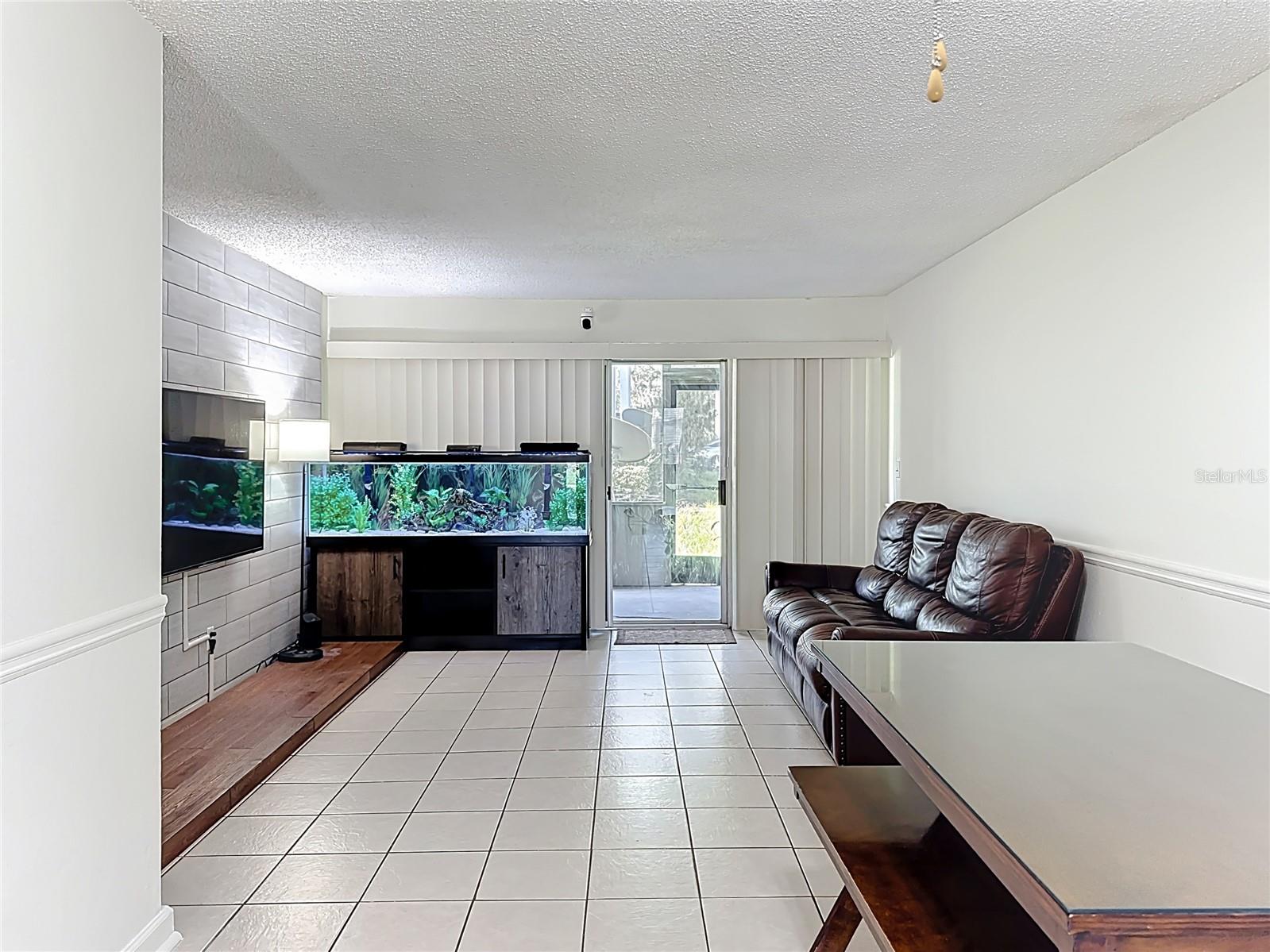 Image 3 of 22 For 6519 Newberry Road 202
