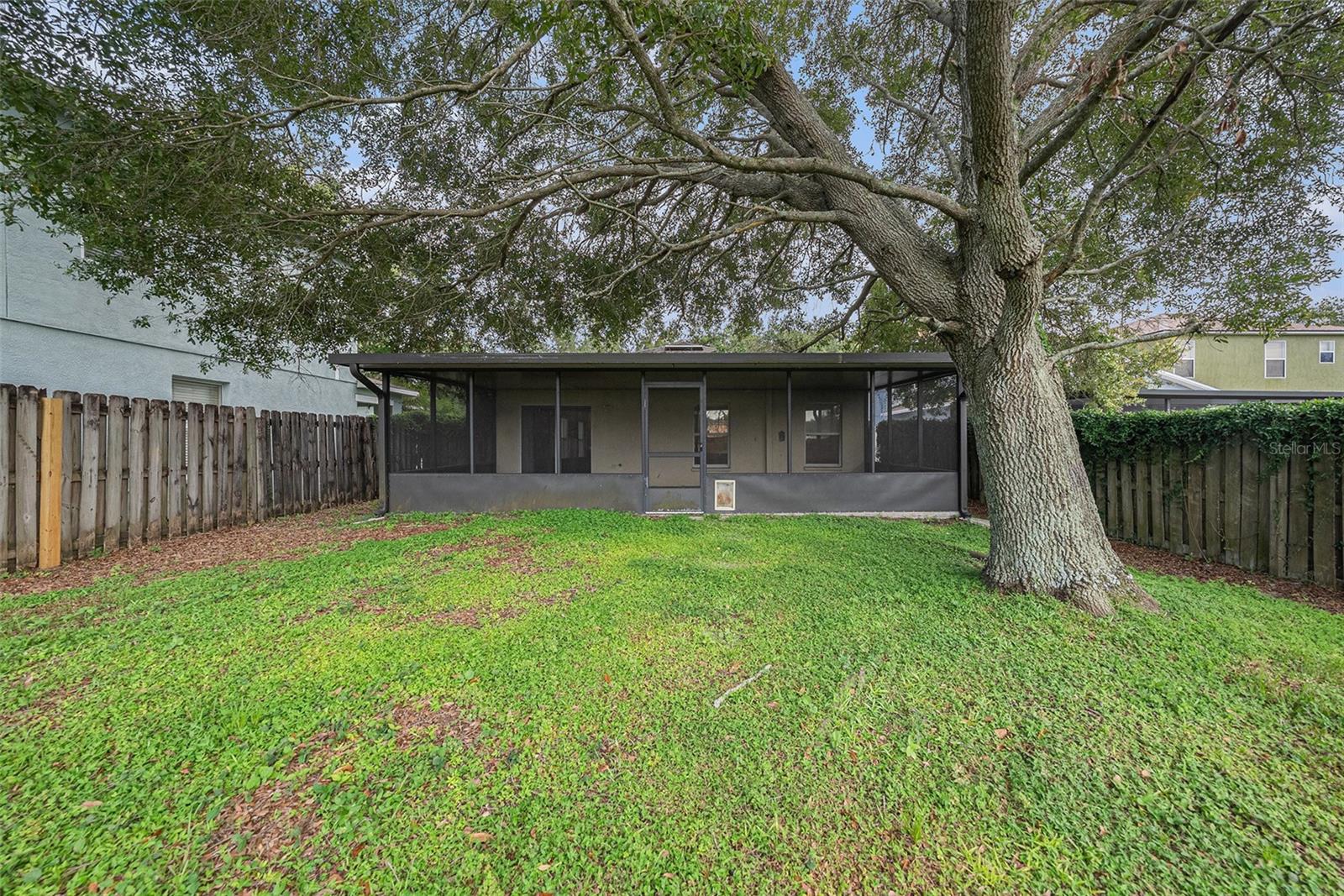 Image 24 of 26 For 11814 Mango Cross Court