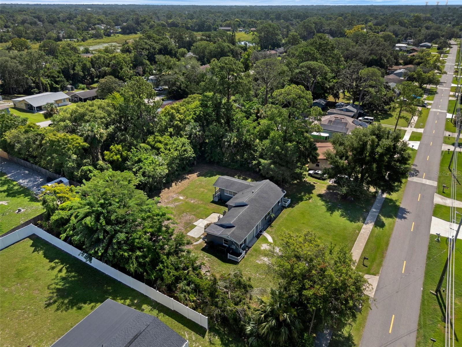 Image 25 of 28 For 232 Debary Drive