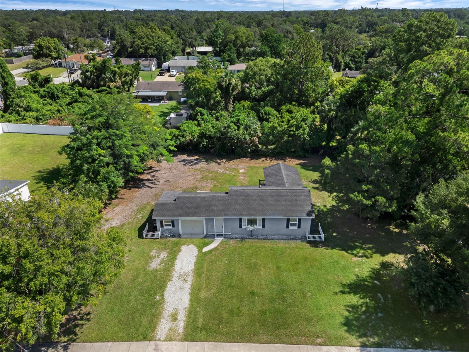 Image 5 of 28 For 232 Debary Drive