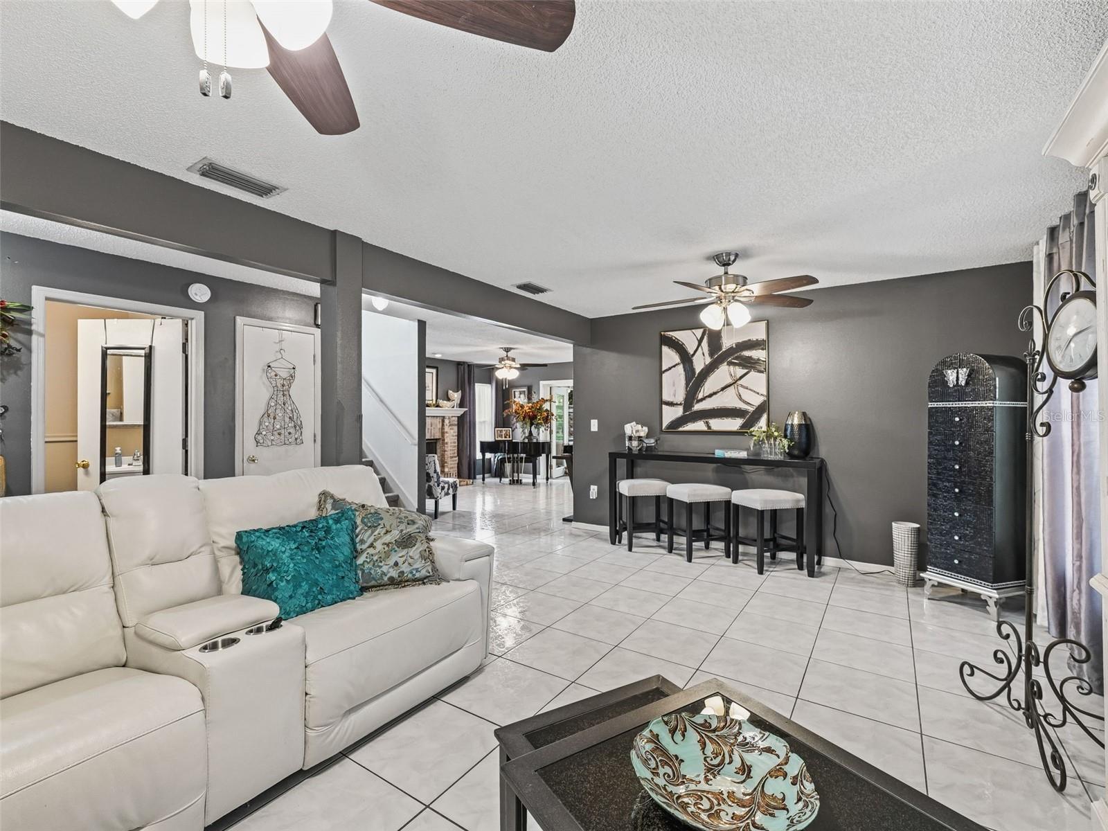 Image 11 of 51 For 2013 Ipsden Drive