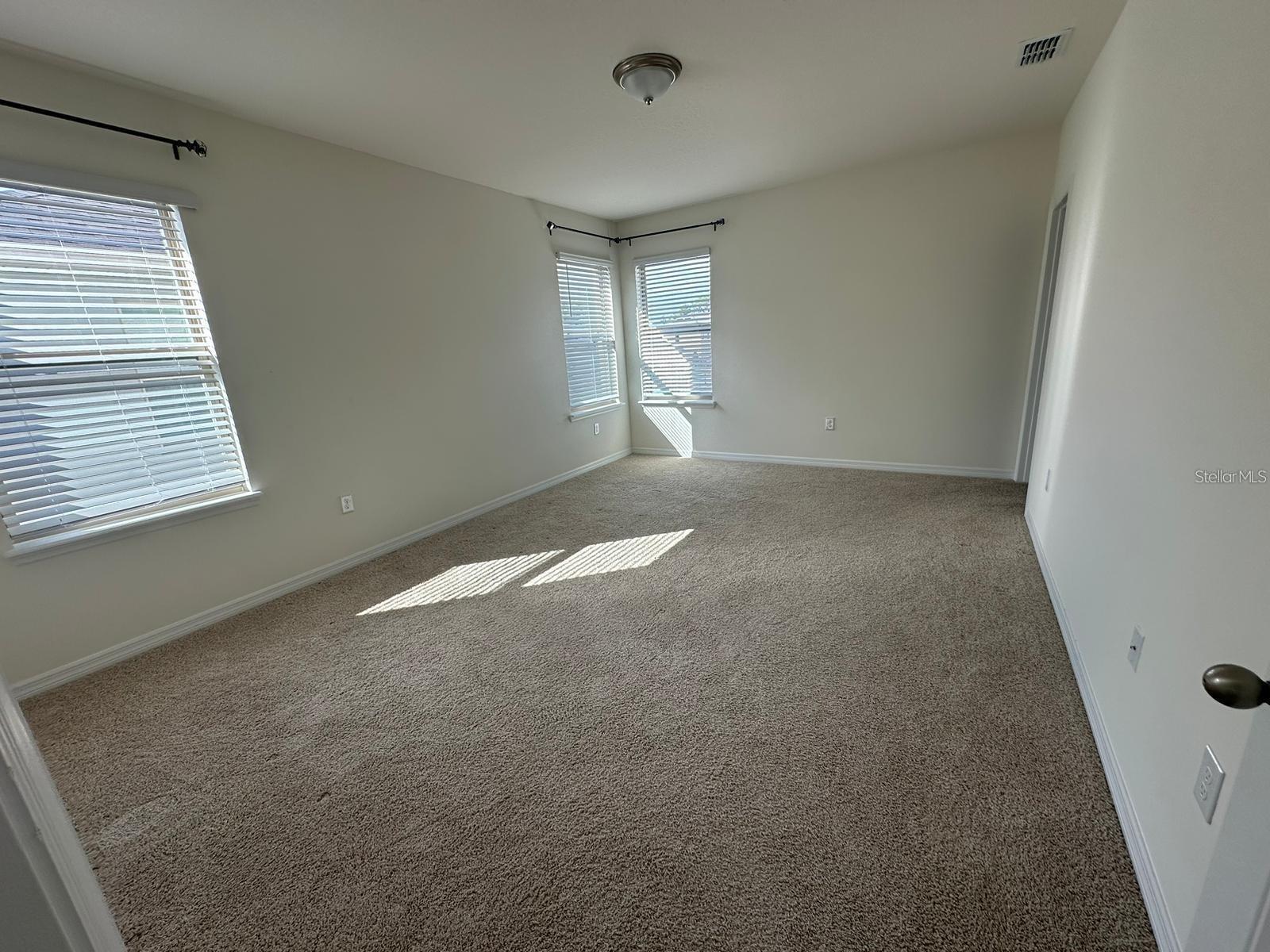 Image 17 of 26 For 17865 Adrift Road