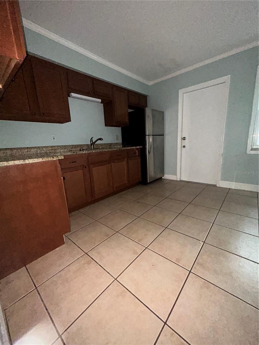 Image 6 of 12 For 220 Cypress Way