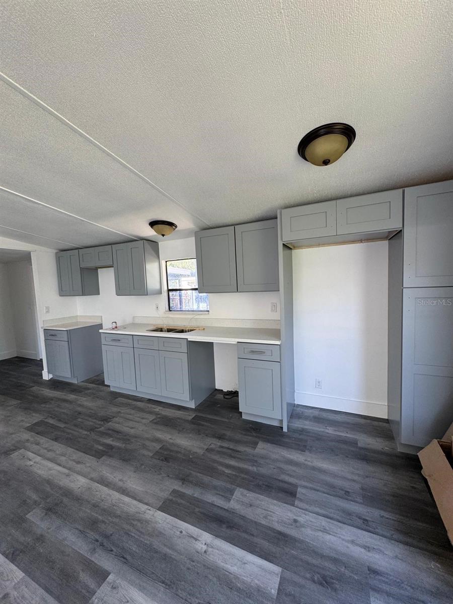 Image 15 of 23 For 535 Skyline Drive W