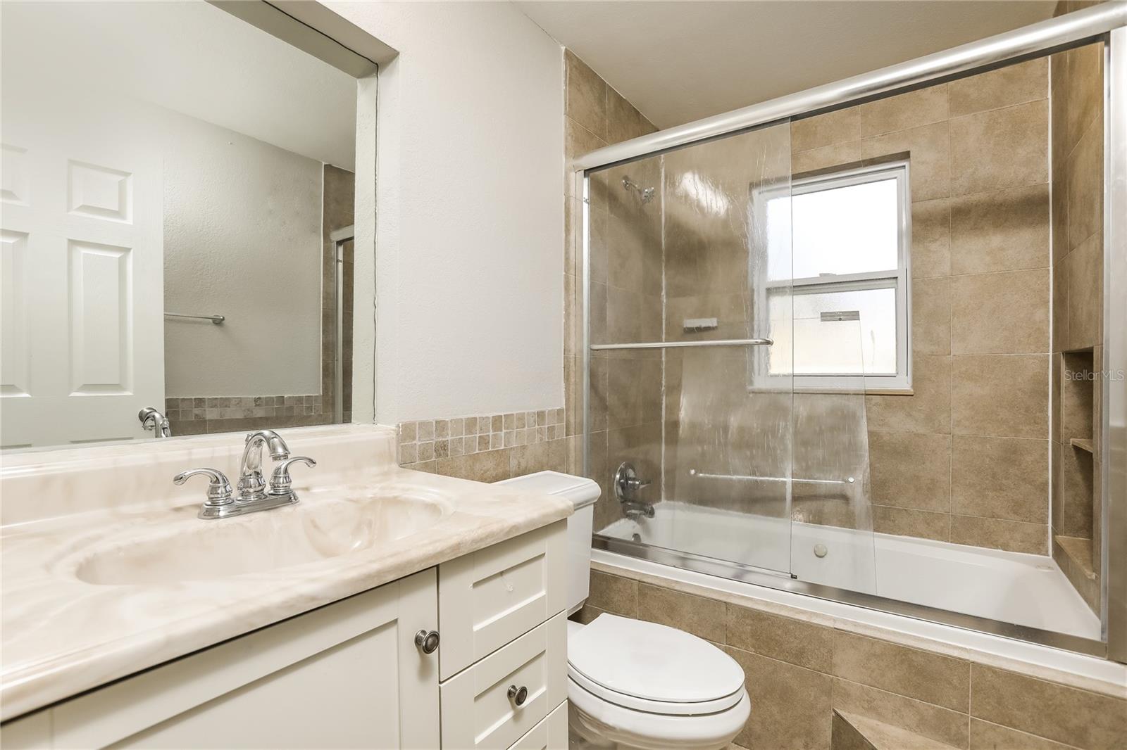 Image 10 of 16 For 9888 Balmoral Circle