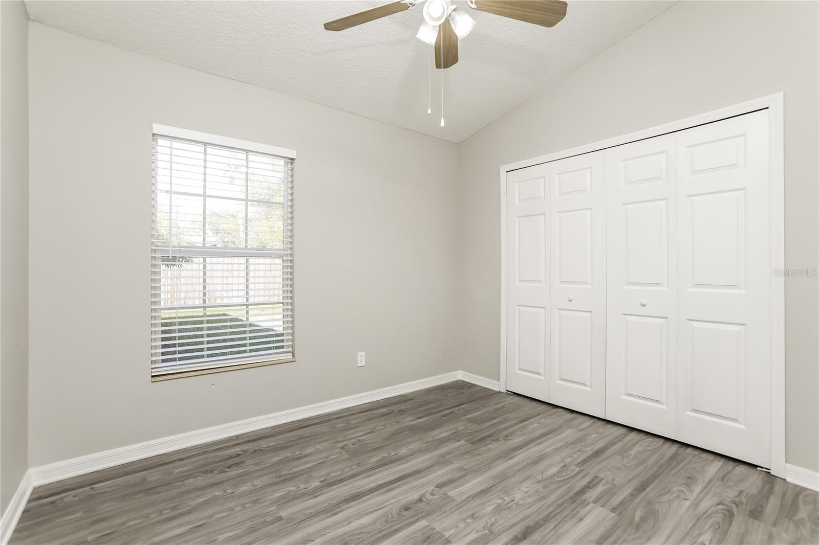 Image 11 of 16 For 9888 Balmoral Circle