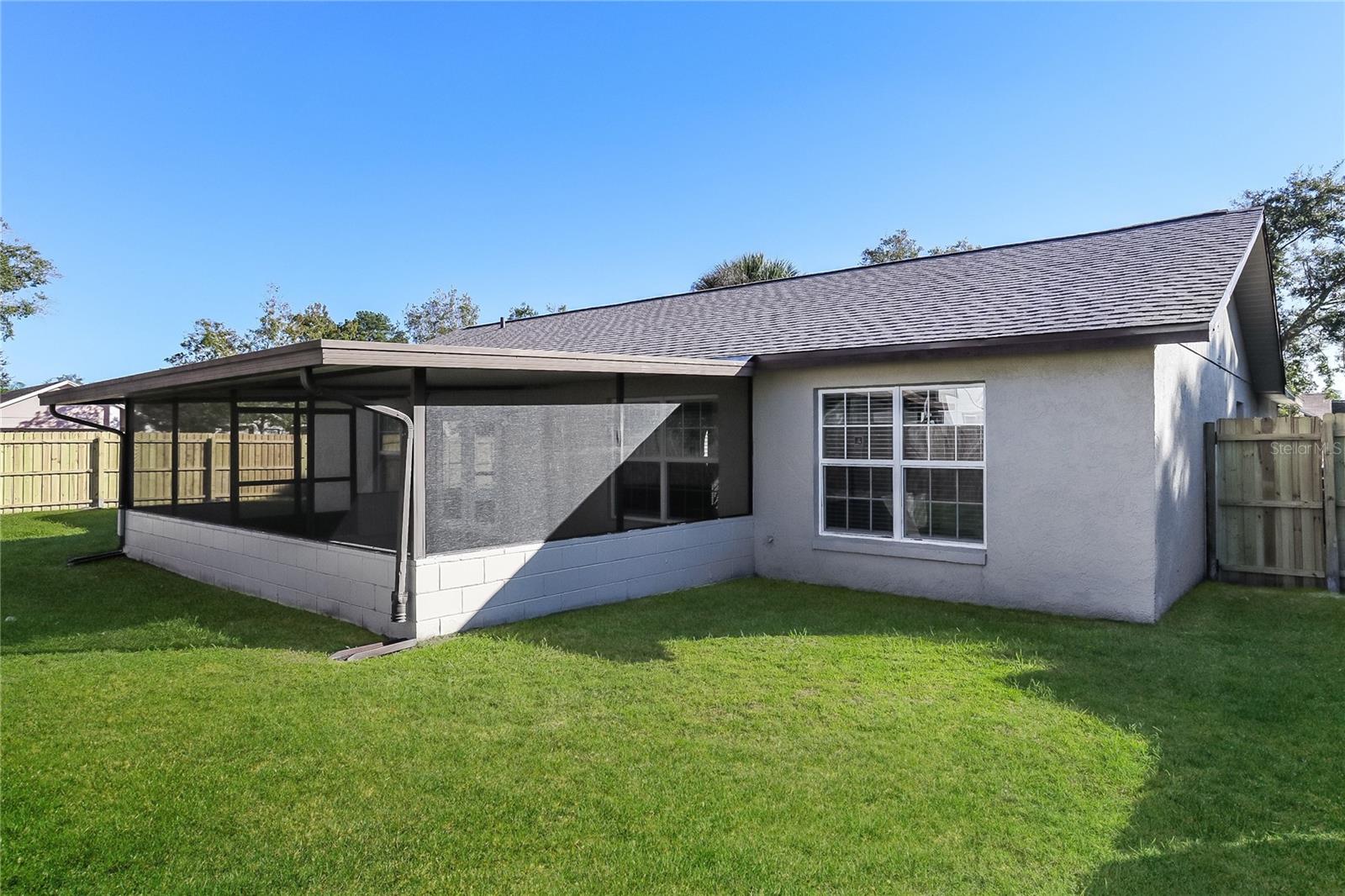 Image 15 of 16 For 9888 Balmoral Circle
