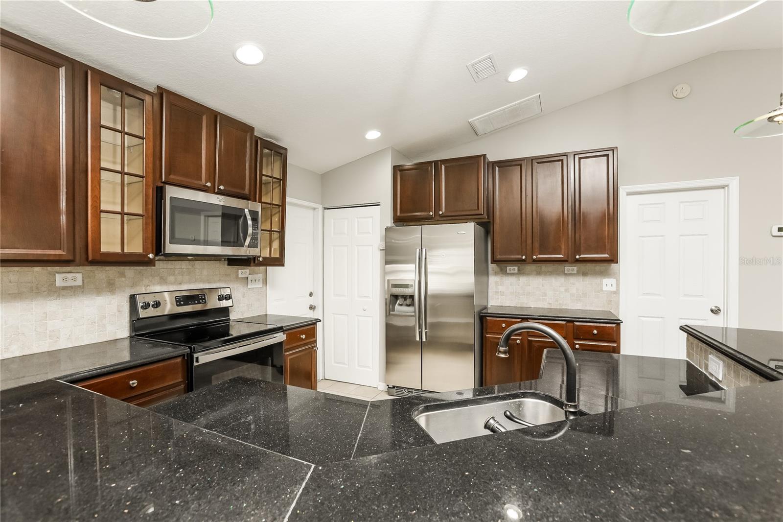 Image 6 of 16 For 9888 Balmoral Circle