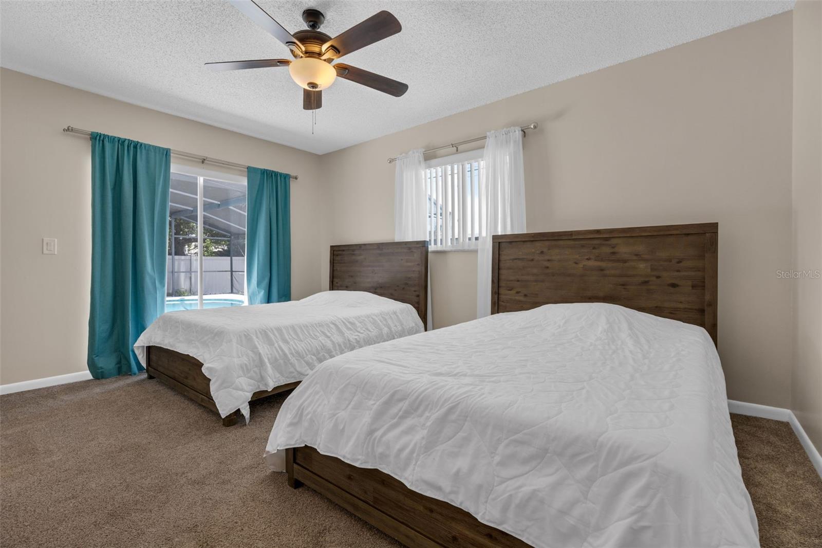 Image 40 of 78 For 5143 Darden Avenue