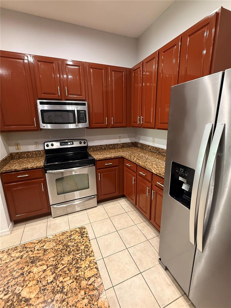 Image 3 of 24 For 3712 Avalon Park East Boulevard