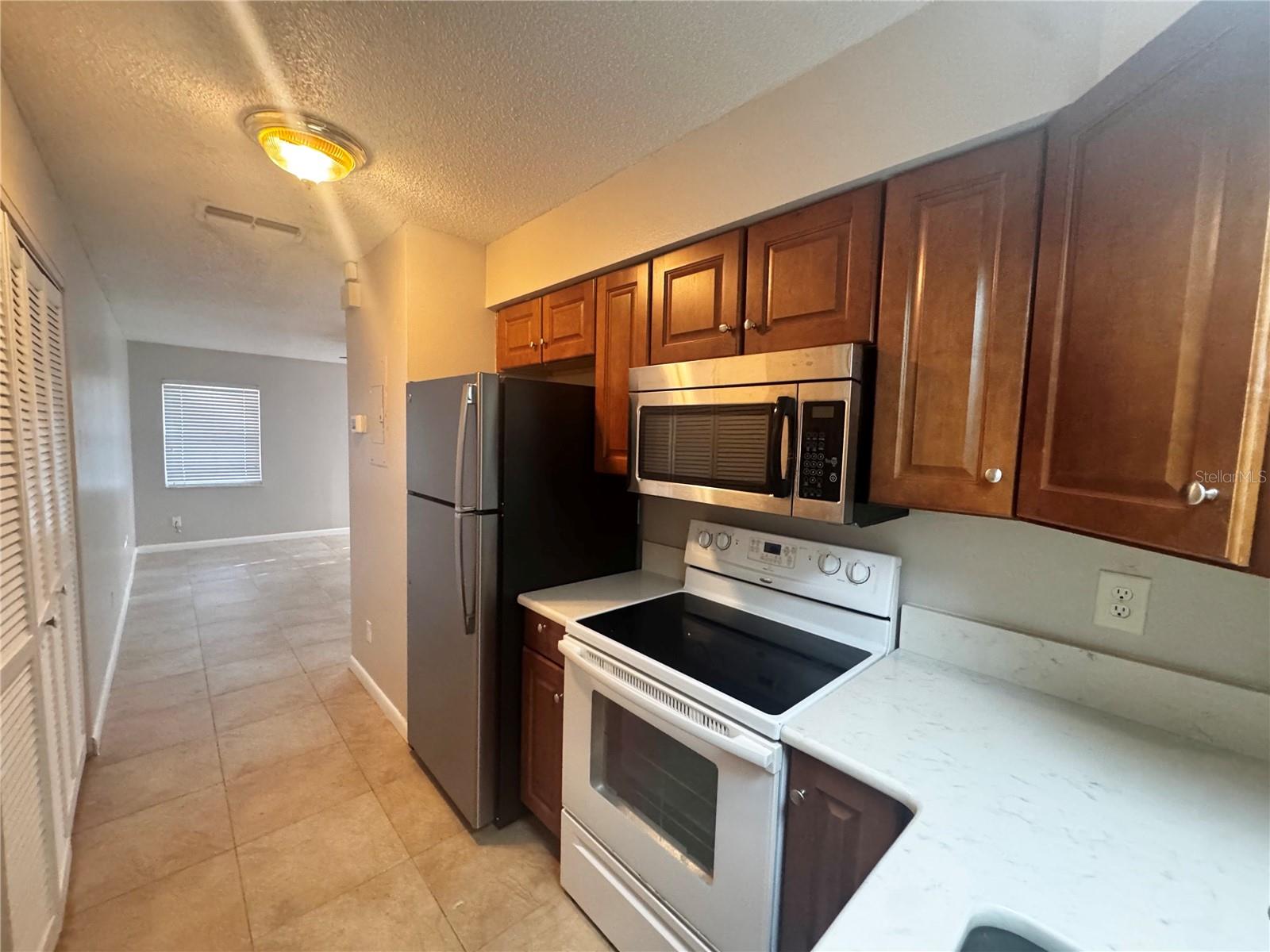 Image 4 of 11 For 1350 Anderson Street
